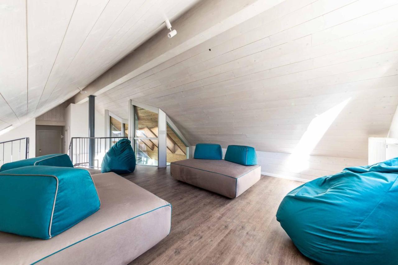 Stay Cooper L Guesthouse Zum Loewen Мерано Экстерьер фото
